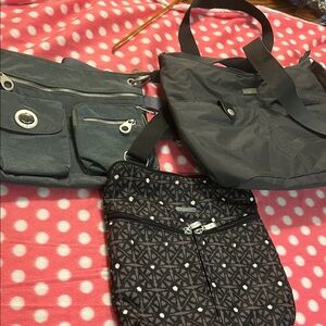 3 baggallini purses